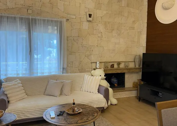 Apartament Greece , *